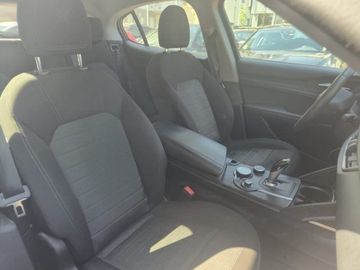 Alfa-Romeo Stelvio - 10