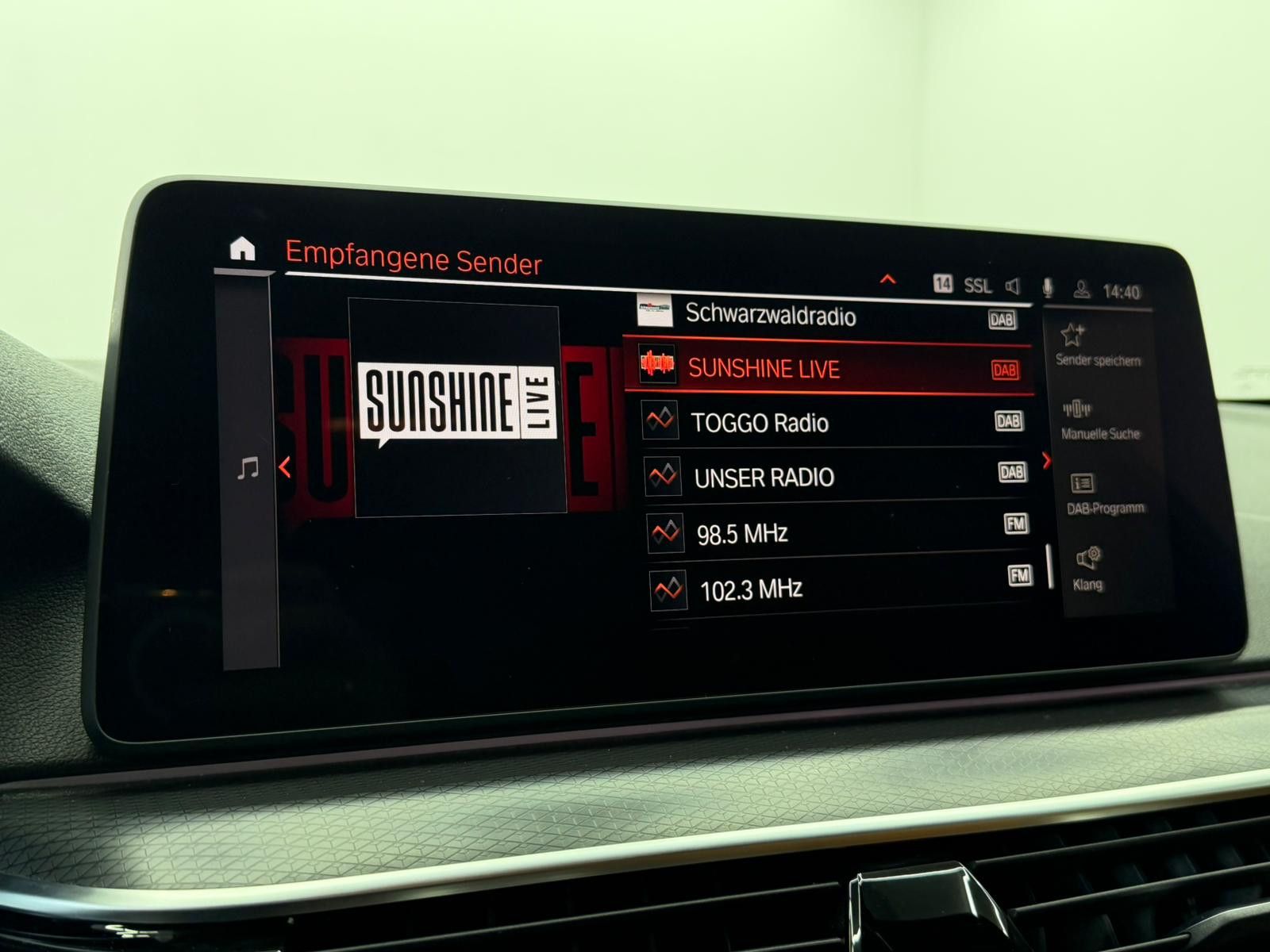 Fahrzeugabbildung BMW 530d M-SPORT/FACELIFT/LASER/ASSIST/STHZG/AHK