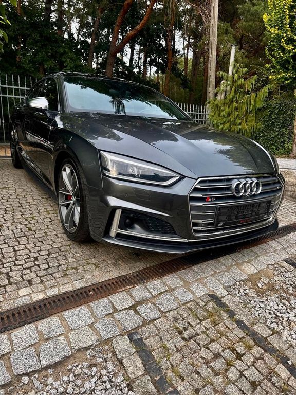Image of Audi S5