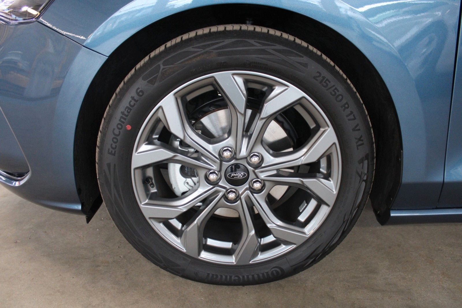 Fahrzeugabbildung Ford Focus ST-Line X Aut. Matrix-LED ACC B&O WinterP.