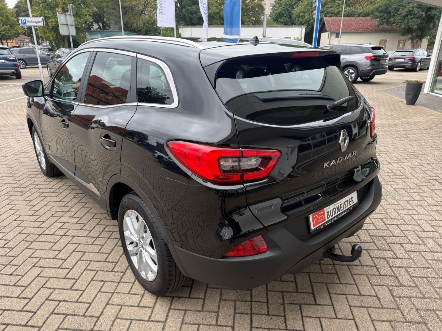 Fahrzeugabbildung Renault Kadjar Experience AHK CarPlay Temp klima Keyless