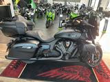 Indian Roadmaster PowerPlus Dark Horse mit Tageszulassu - CHOPPER