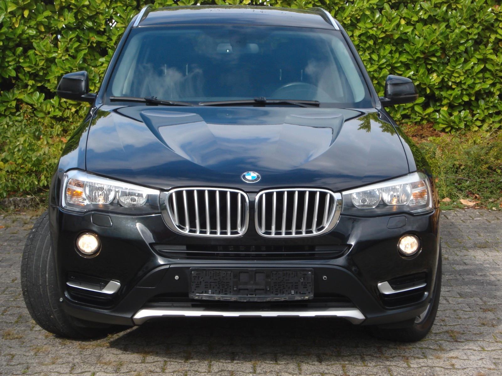 BMW X3 xDrive 20d xLine Leder Navi AHK PDC