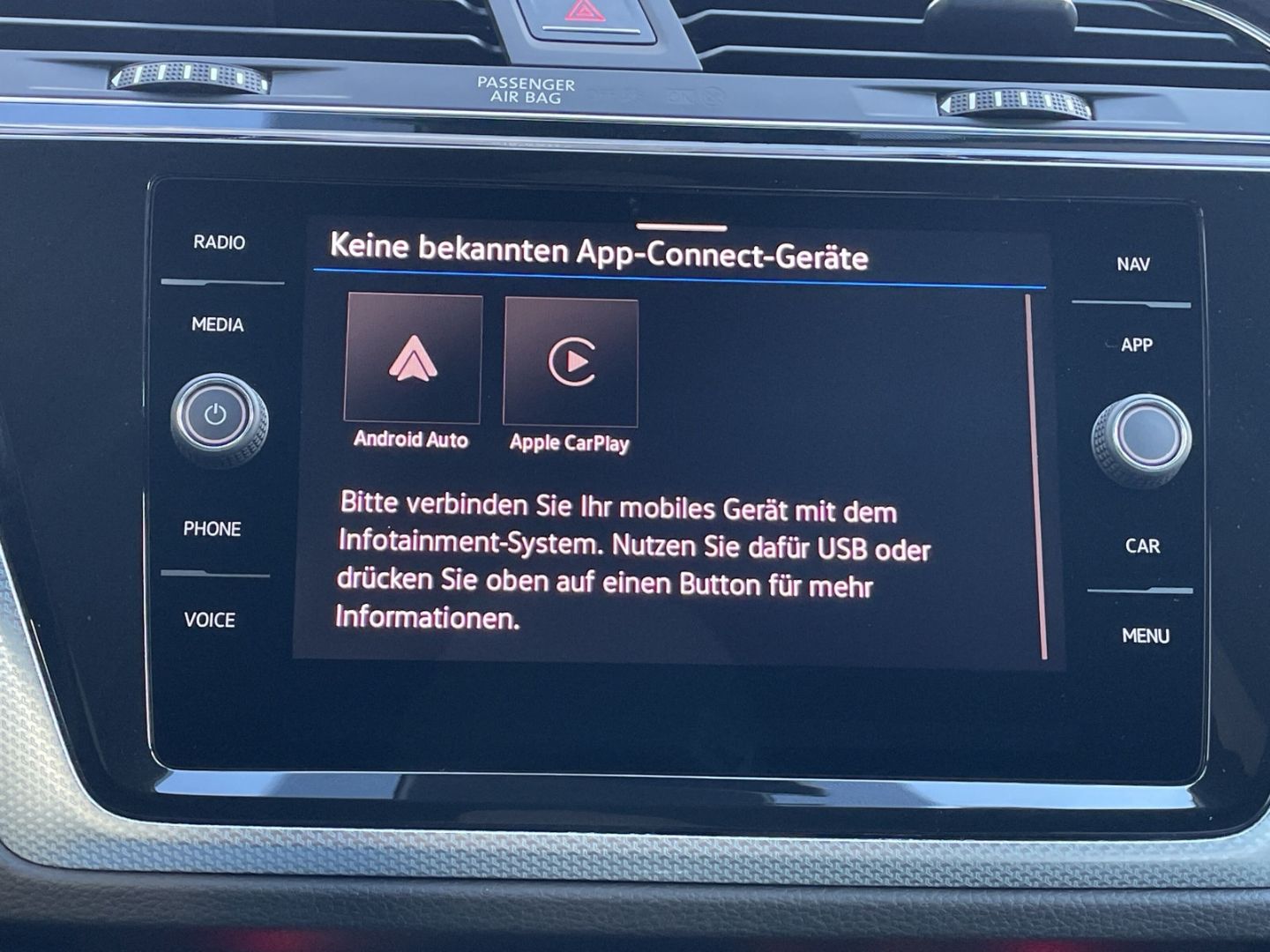 Touran ENERGY 1.5TSI DSG AHK/Kamera/ACC/Navi/LED