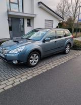 Subaru Outback 2.0d 2011 - Subaru Outback aus 2011