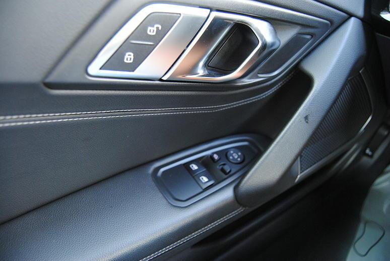 BMW Z4 sDrive20i Sport.HUD.LC-Prof.ACC.HIDI.Adap.LED