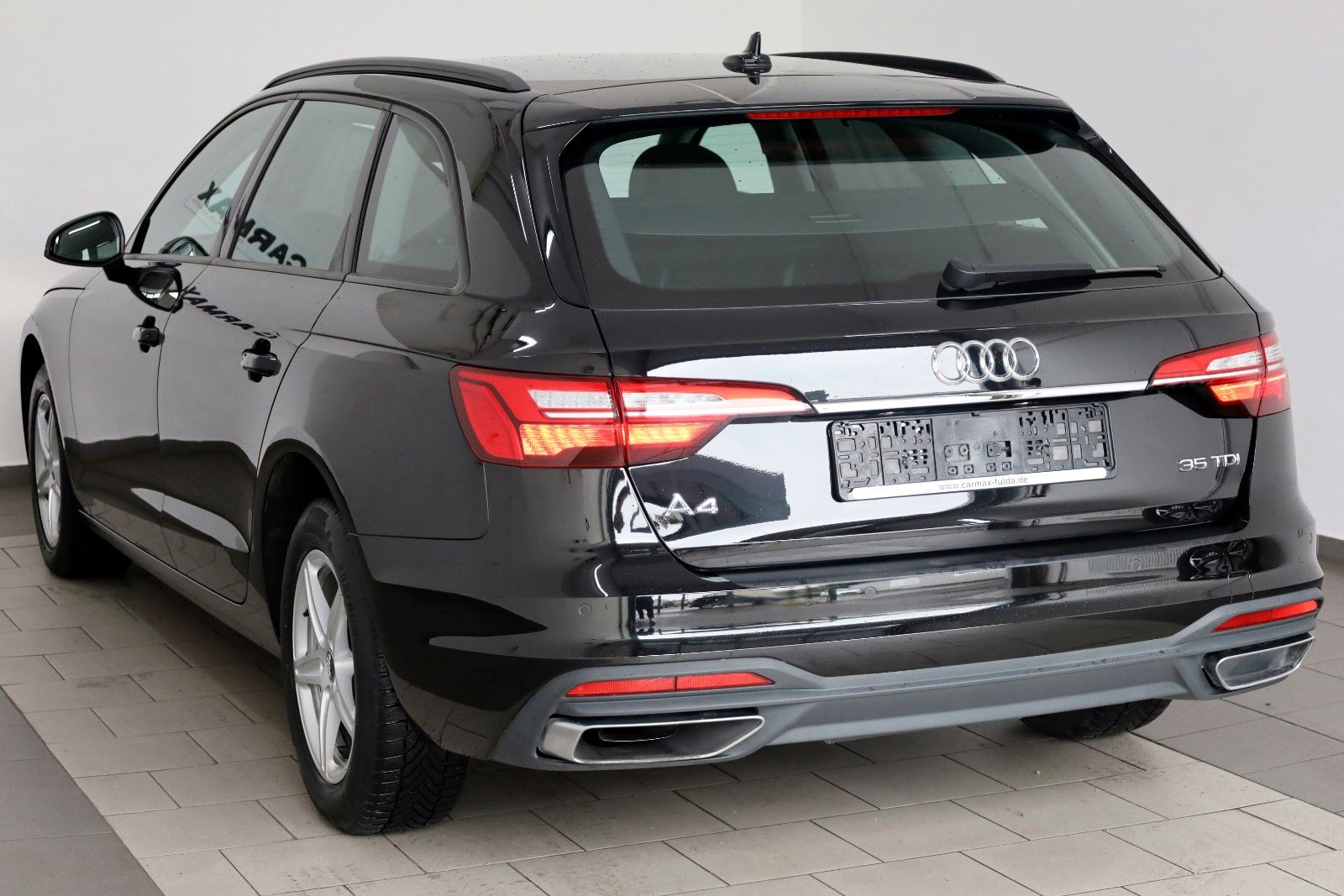 Fahrzeugabbildung Audi A4 Avant 35 TDI Navi,LED,ACC,SH,PDC