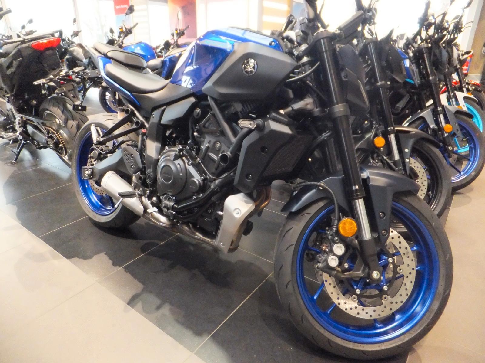 Yamaha MT 07  2025 Viel Zubehör
