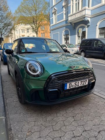 MINI Cooper John Cooper Works Trim Steptronic Joh...