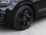 Volkswagen Touareg R-Line Black Standhzg. Matrix 20" ACC - Volkswagen Touareg mit Benzin-Antrieb: Geländewagen, Automatik