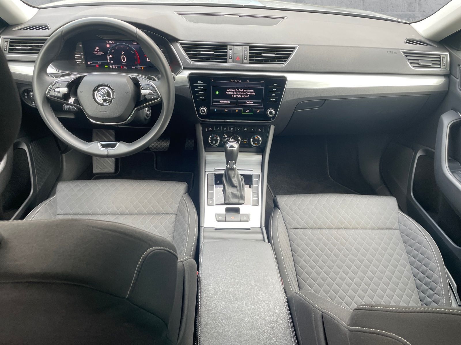 Skoda Superb - Bild 9