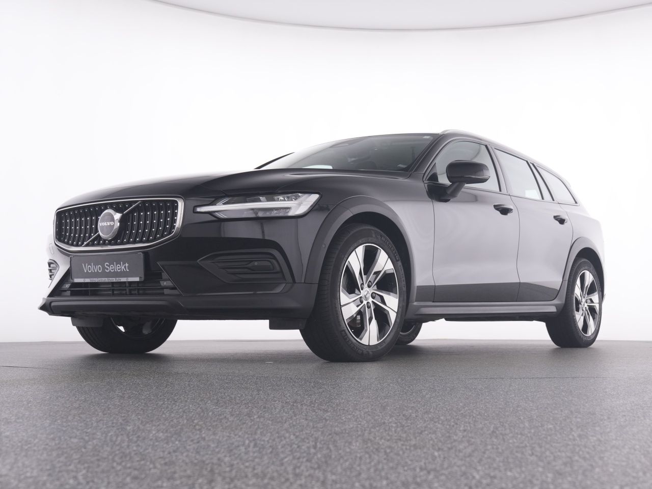 Volvo V60 Cross Country B4 AWD PLUS MET+WINTERPAK+ foto 7