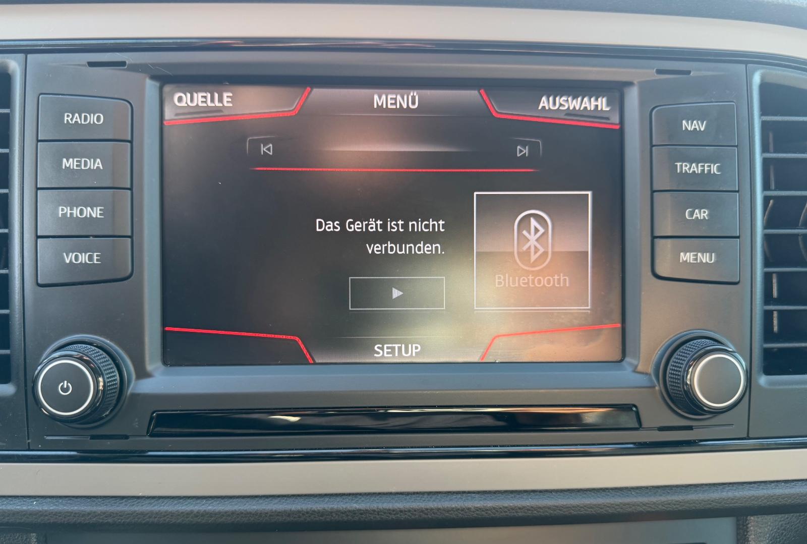 Seat Leon ST Reference Sportsitze Sport Lenkrad