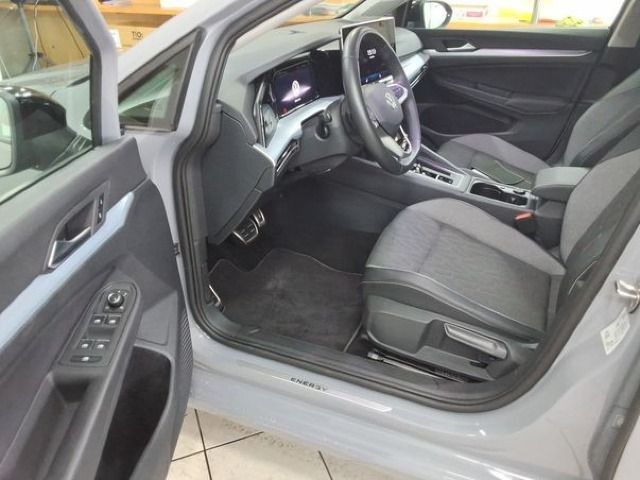 Volkswagen Golf VIII 1.5 eTSI DSG Energy Navi LED ACC DigCo foto 4