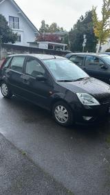 Ford fiesta 2002    2 hand - gebrauchte Ford Fiesta aus dem Jahr 2002