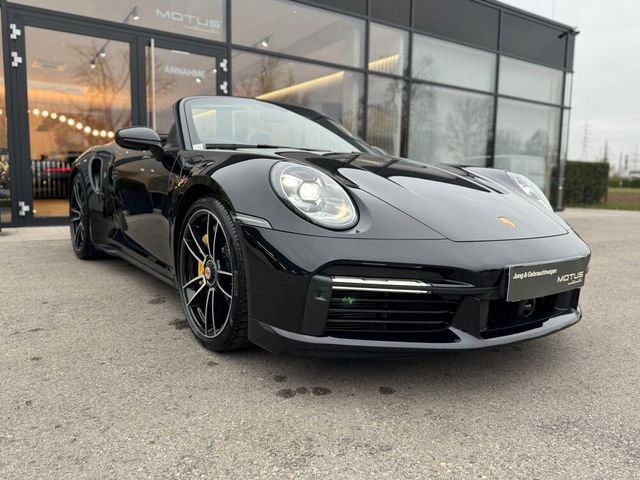 Porsche 911 Turbo S Cabriolet