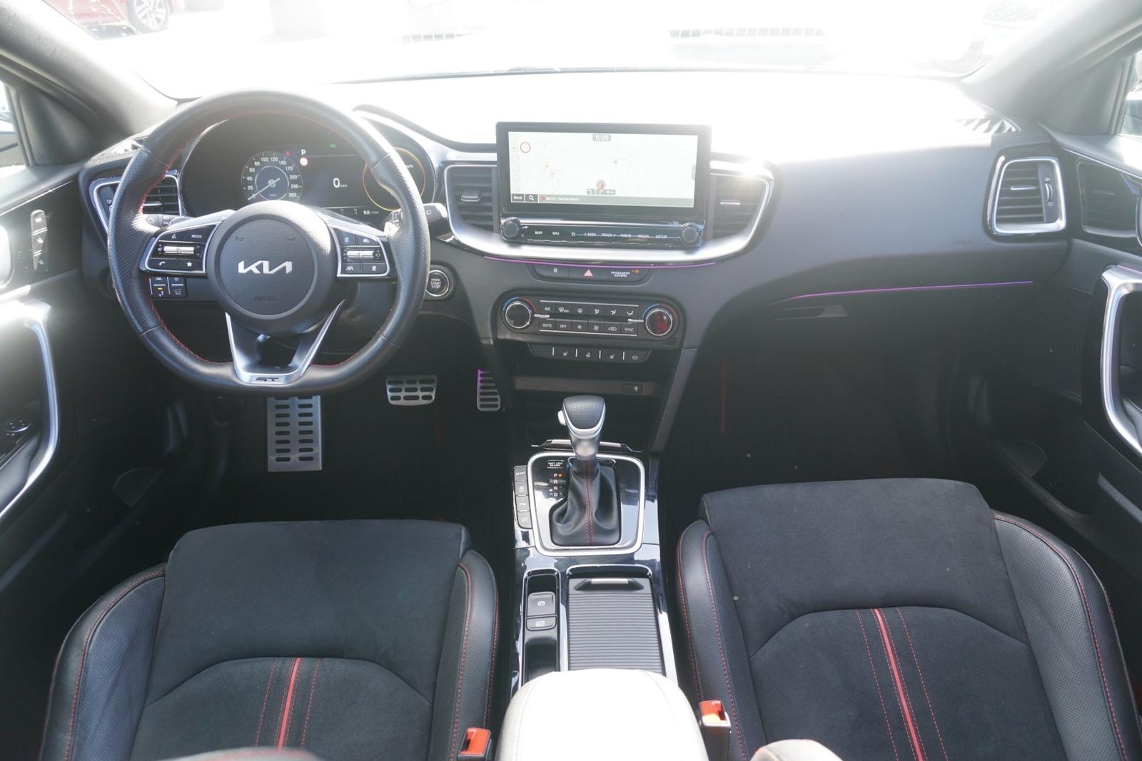 Kia ProCeed 1.6 T-GDI GT Bastuck LED Panorama Kamera