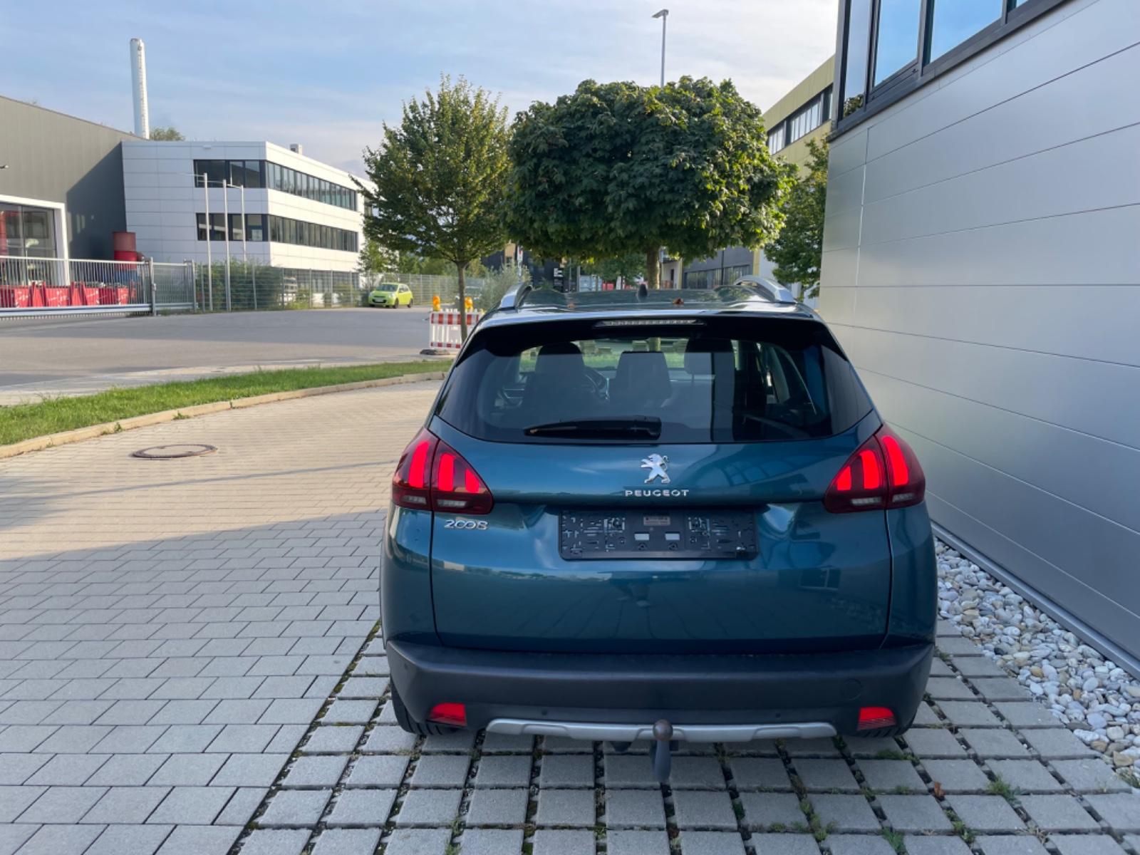 Peugeot 2008 Allure Automatik/Leder/Klima