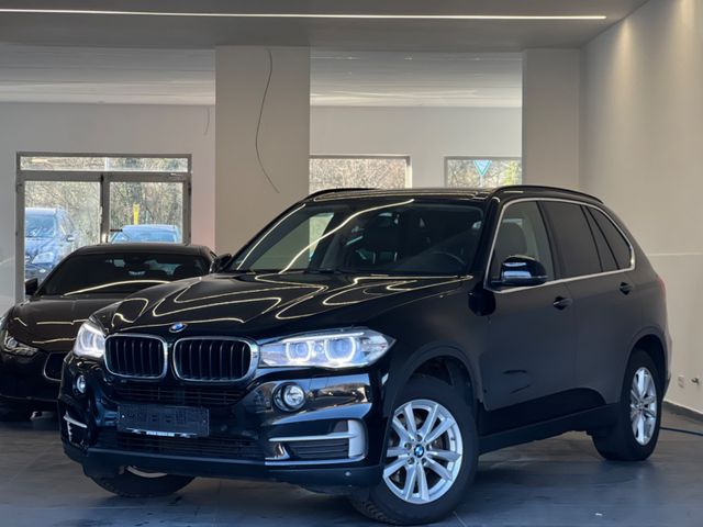 BMW X5 xDrive 30 d.Panorama.AHK.Bixenon.Euro6.Leder