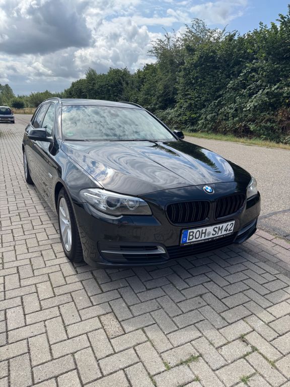 Image of BMW 520
