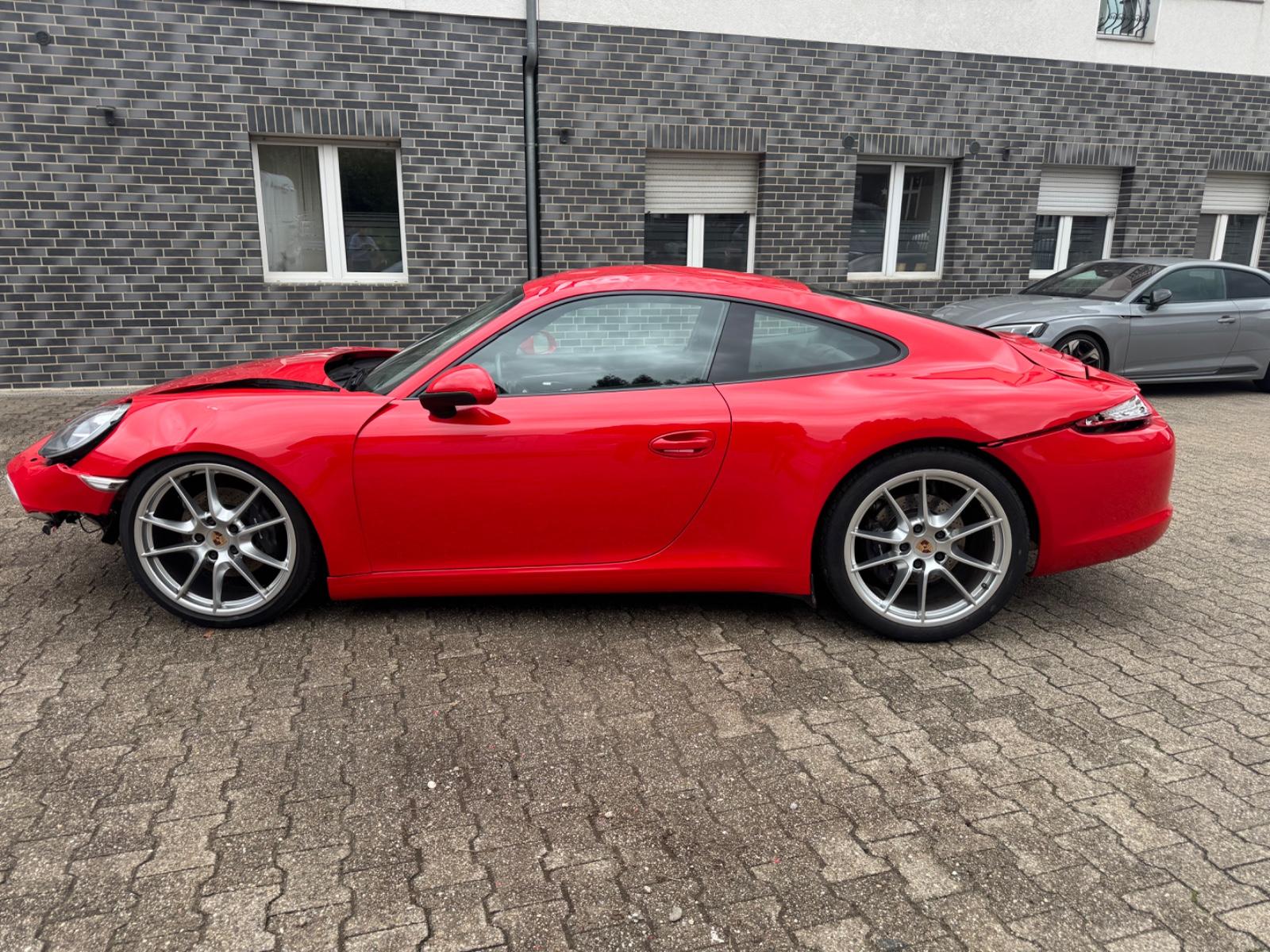 Porsche 911 991 Carrera PDK  1. Hand