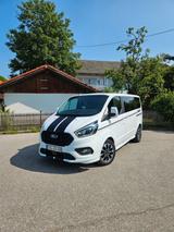 Ford Tourneo Custom Sport - Ford Tourneo Custom: Sport