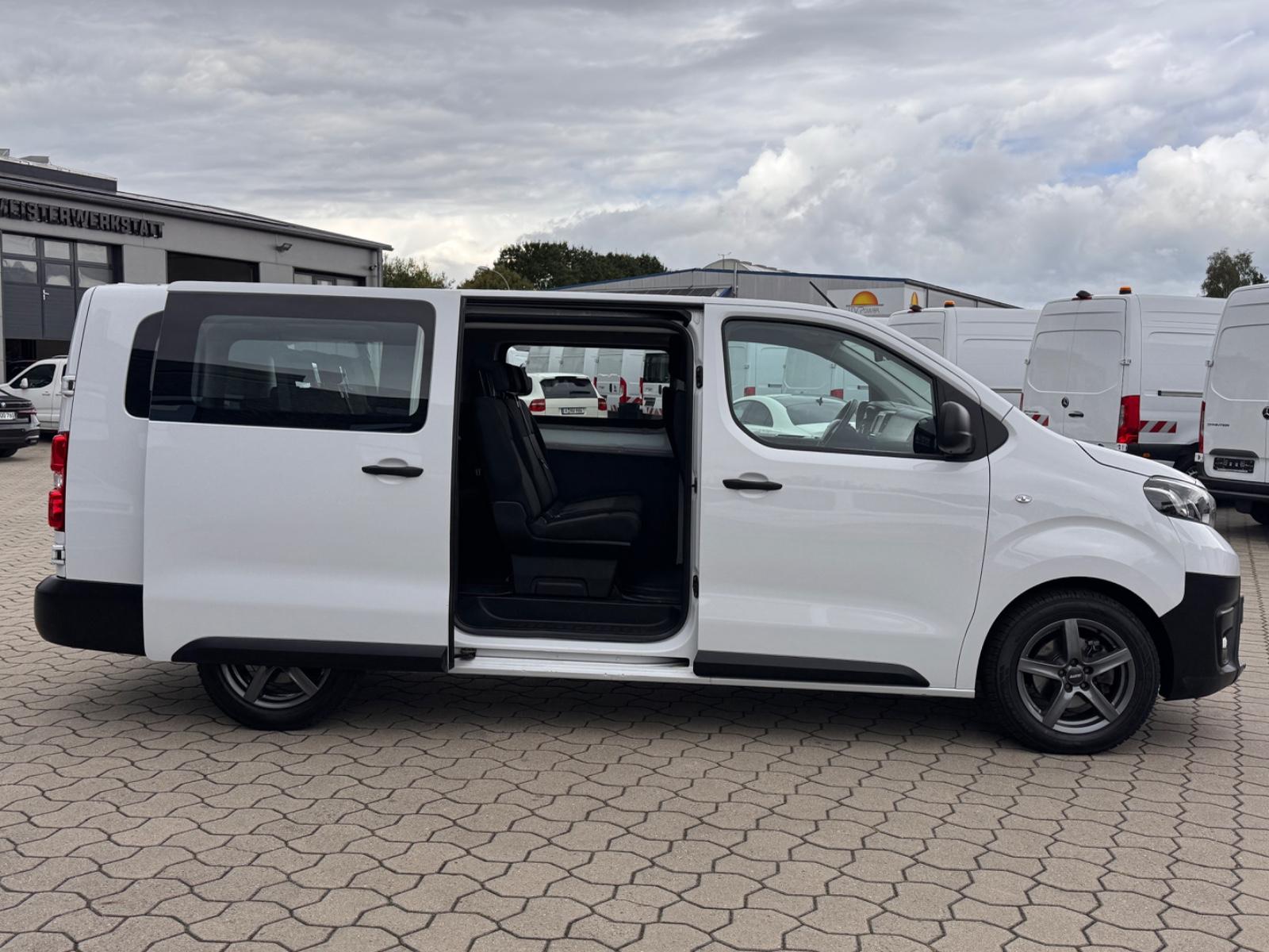 Toyota Proace L2 Kombi*Klima*Tempomat*Navi*9. Sitzer*