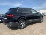 Volkswagen Tiguan Allspace 2.0 TDI*4Motion*AHK*Leder*Cam* - Volkswagen Tiguan Allspace mit Diesel-Antrieb: Automatik