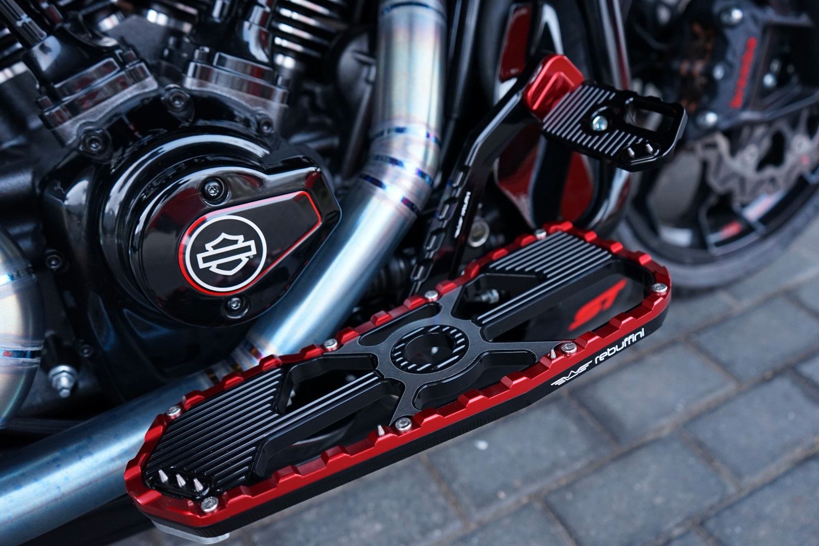 Fahrzeugabbildung Harley-Davidson Road Glide ST CVO CLUBSTYLE