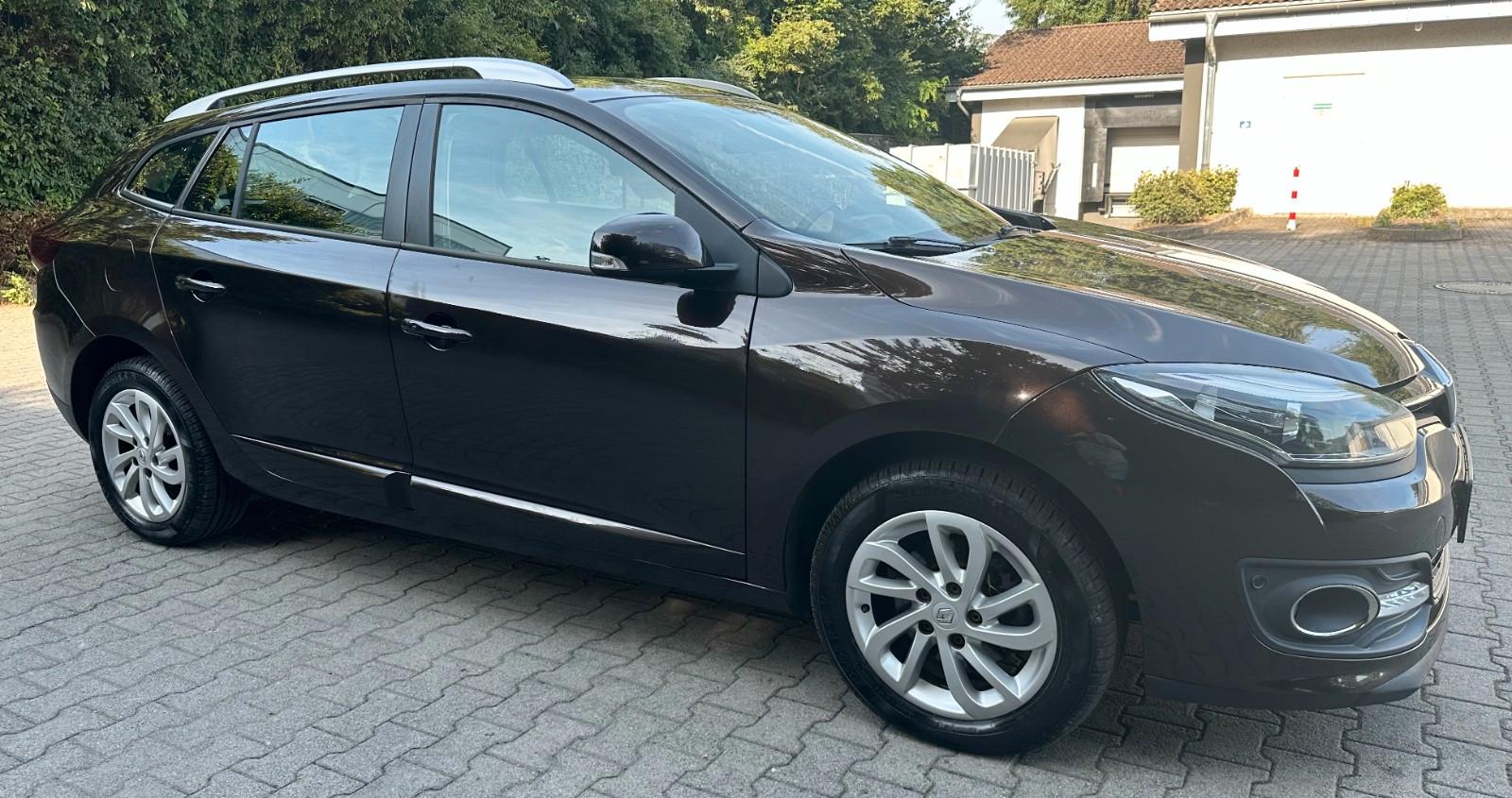 Renault Megane III Grandtour Paris