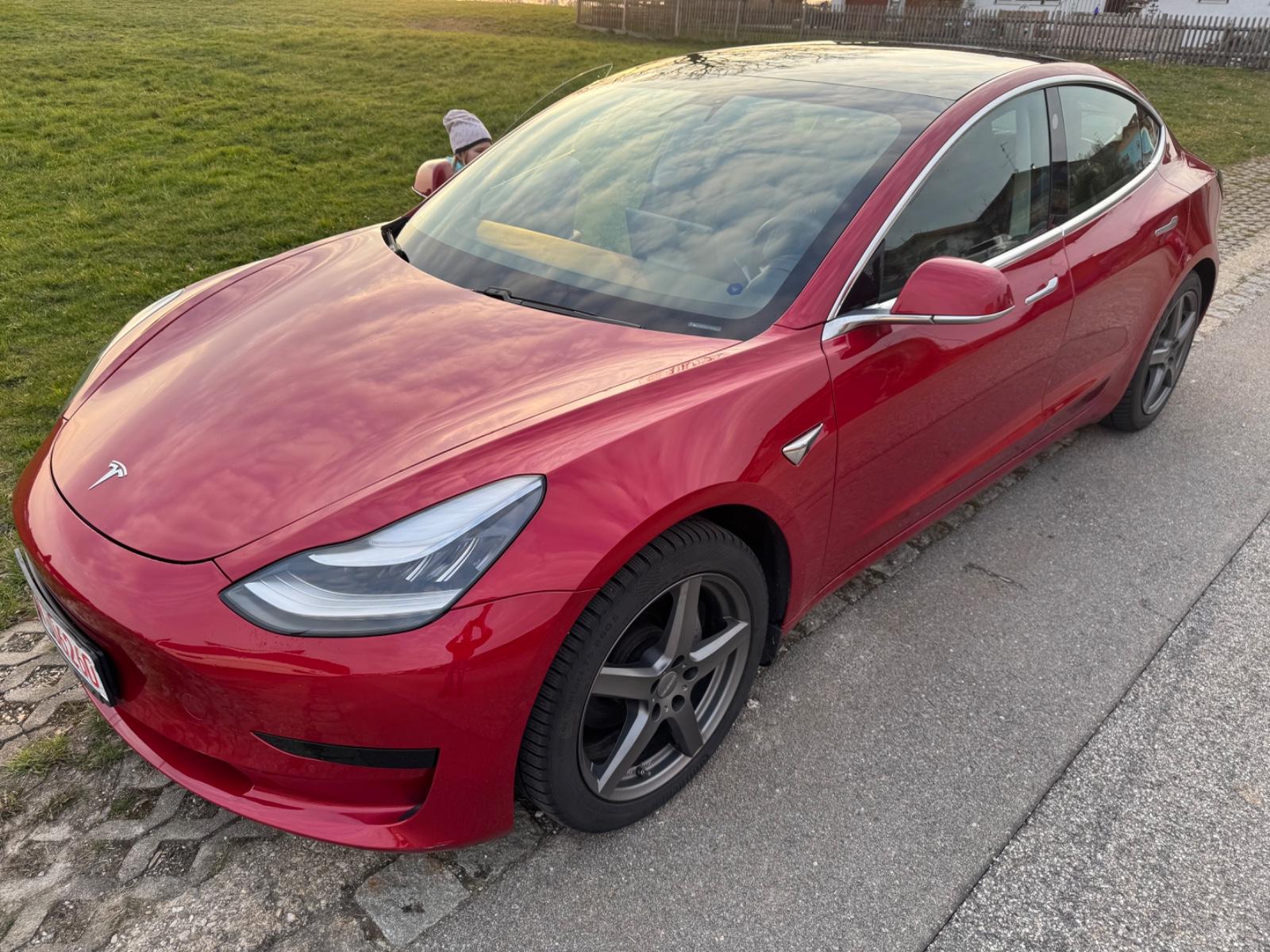 Tesla Model 3 Standard Range Plus RWD*1 HAND*GARANTIE*