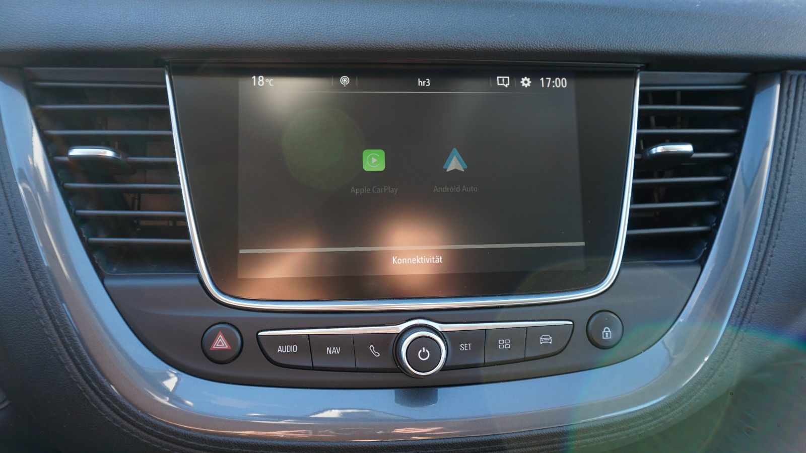 Fahrzeugabbildung Opel Grandland X T.Leder,Navi,Kamera,Bi-LED,SR+WR,AHK