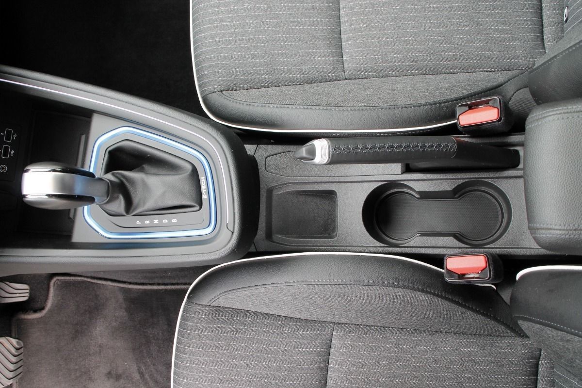 Fahrzeugabbildung Renault Clio V Intens Hybrid Automatik