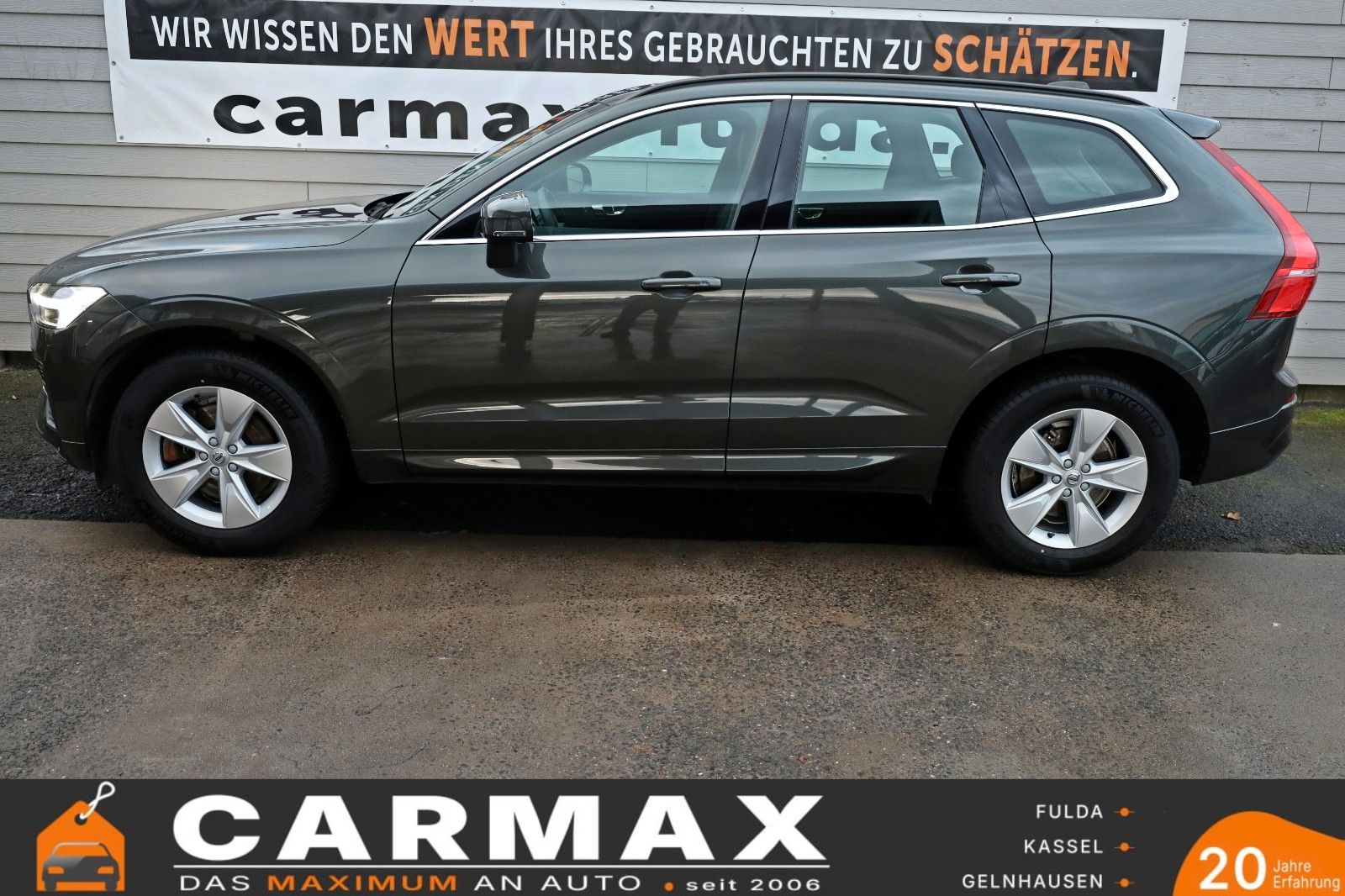 Fahrzeugabbildung Volvo XC60 Momentum Pro Leder,Navi,LED,Panorama,Kamera