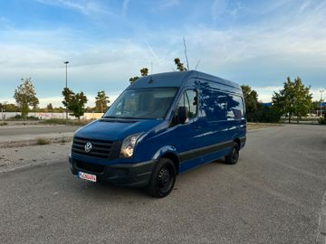Volkswagen Crafter - 1