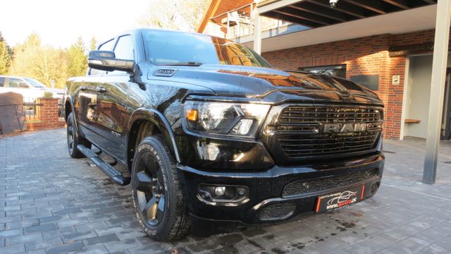 Dodge RAM V8 5,7 HEMI 4T/CREW CAB/LEDER/PANO/AHK/SHZ/