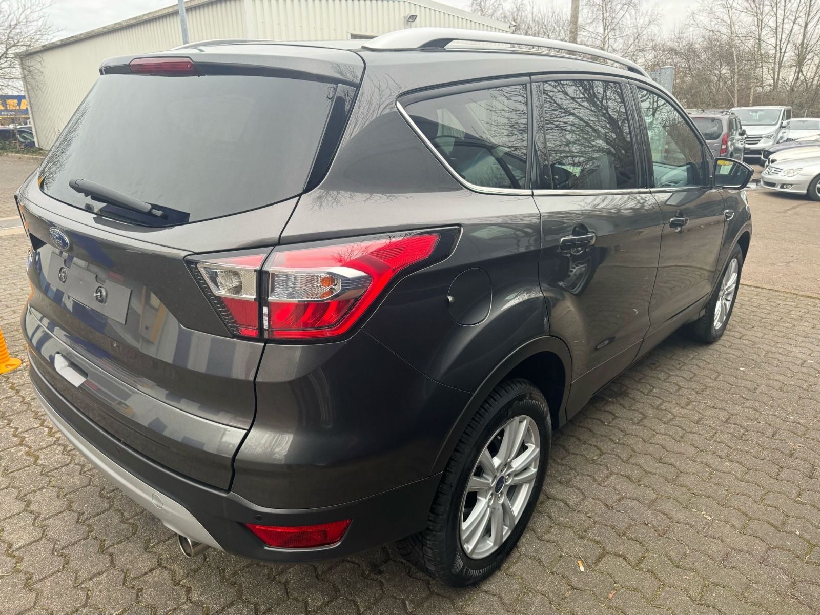 Fahrzeugabbildung Ford Kuga Cool & Connect Navi+LED+Sitzheizung