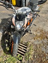 KTM Duke 390 - KTM 390 DUKE