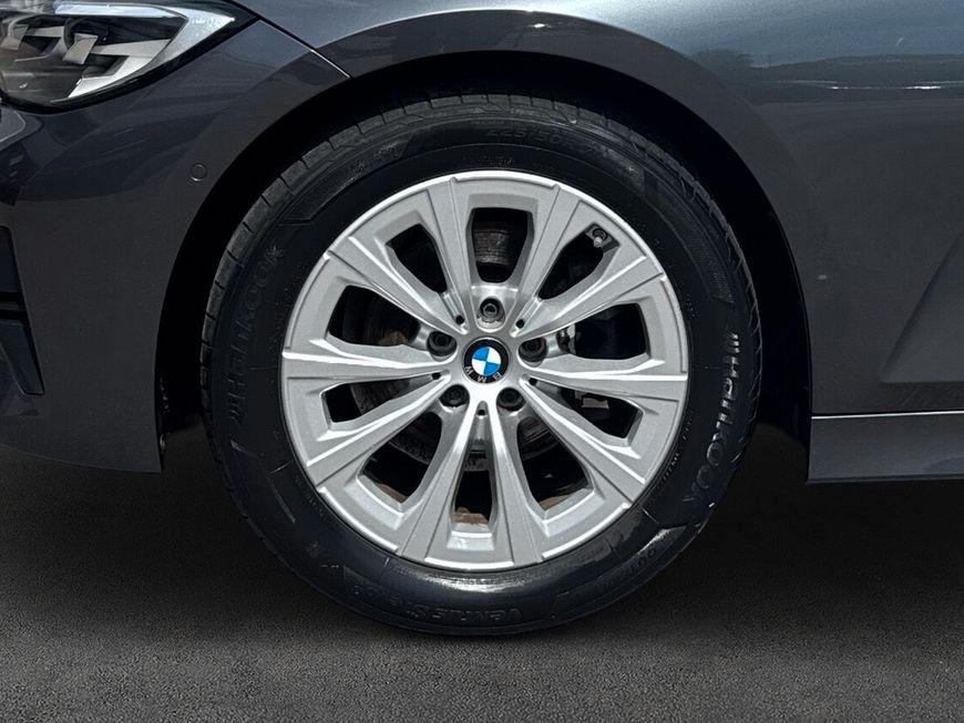 BMW 318d Touring Advantage *HuD*SHZ*