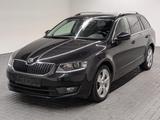 Skoda Octavia Elegance Bi-Xenon/Navi/SHZ/PDC/AHK/17-LM - Skoda Gebrauchtwagen von 2013