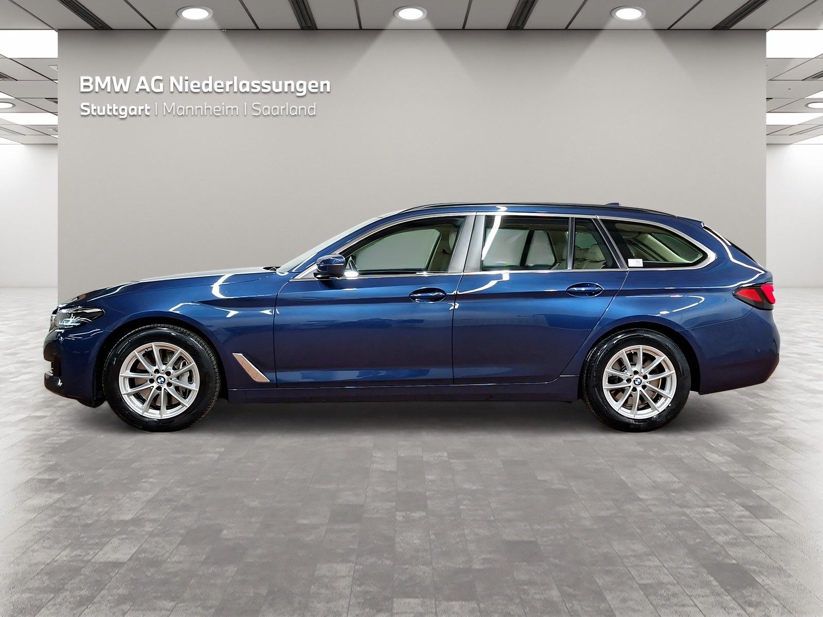 BMW 530d xDrive Touring AHK LiveCockpitProf Kamera