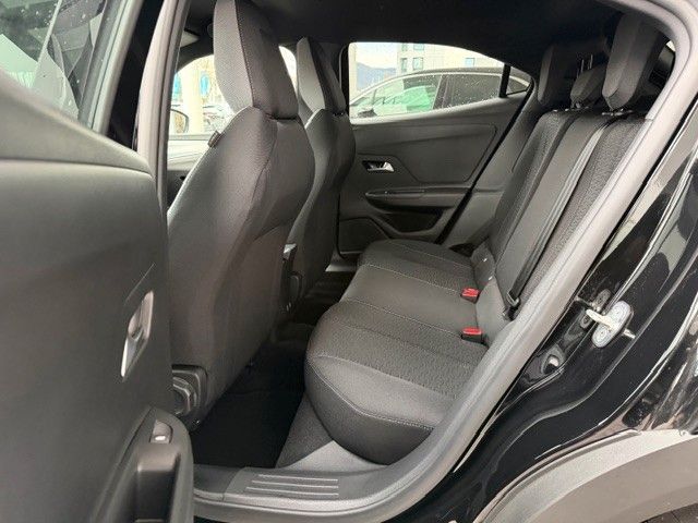 Fahrzeugabbildung Opel Mokka Edition Facelift 136PS LED/Navi/Kamera!