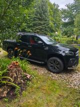 Mercedes-Benz X 350