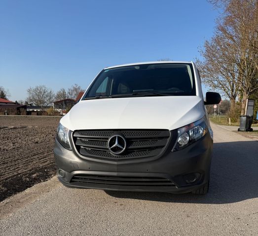 MERCEDES-BENZ Mercedes Benz Vito