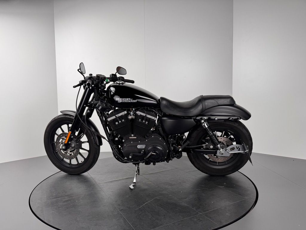 Fahrzeugabbildung Harley-Davidson XL 883 IRON *REIFEN  NEU *SEHR GEPFLEGT