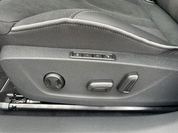 Skoda Enyaq 85x Sportline *0,25%*360*AHK*HUD*PANO*WÄPU