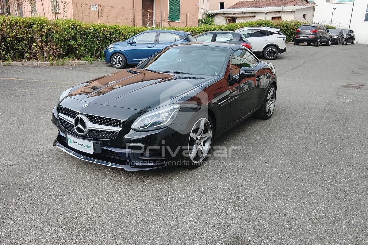 Mercedes-Benz MERCEDES SLC 180 AMG line