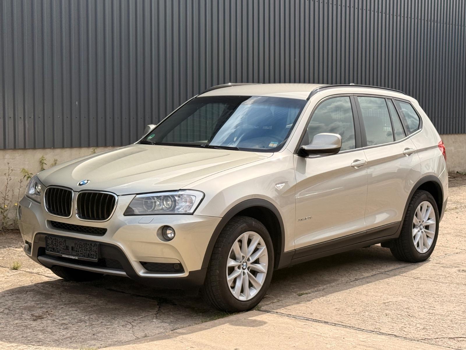 BMW X3 xDrive 20d /Leder /Navi /Tempomat / R.Kamera