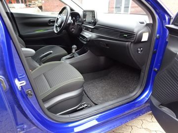 Fotografie 11 des Hyundai i20 1.0 T-GDI Intro Edition 48V Automatik Klima