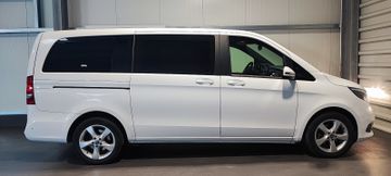 Mercedes V 220 - 11